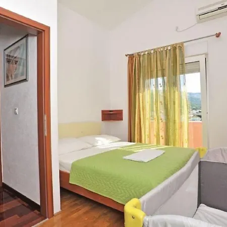 Luxury Liberta Near Split, Private Pool * Podstrana