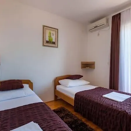 Willa Luxury Liberta Near Split, Private Pool *