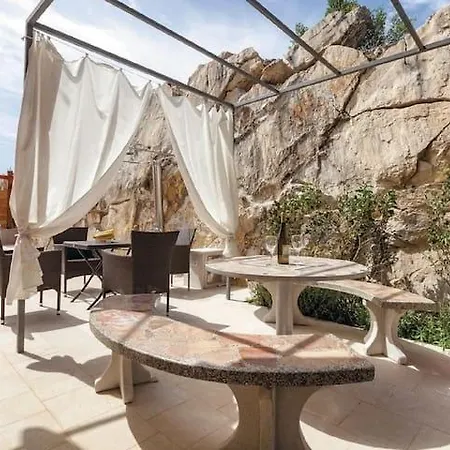 Luxury Liberta Near Split, Private Pool Vila *
